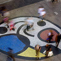 mosaico di Miró sulle ramblas arte pubblica
