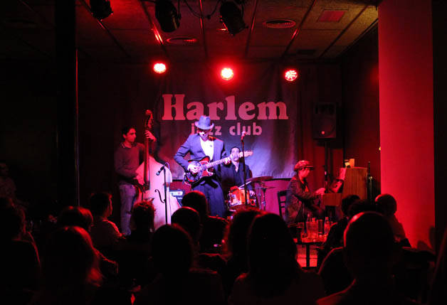 Harlem Jazz Club: atmosfera autentica nel quartiere gotico