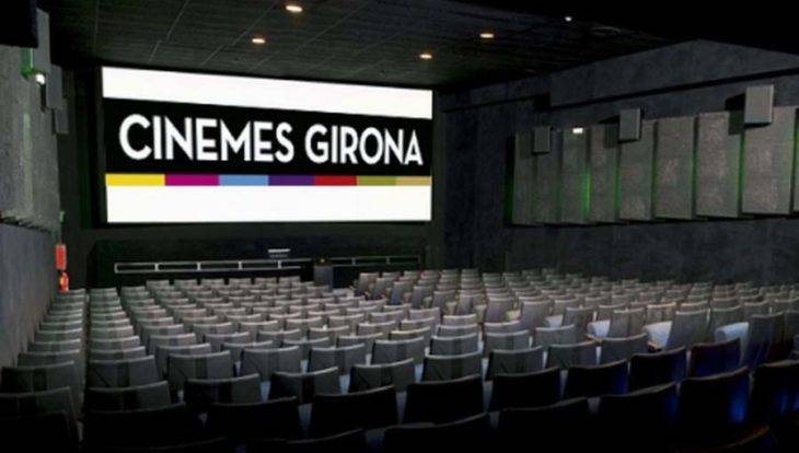 sala del cinema di Barcellona girona versione originale