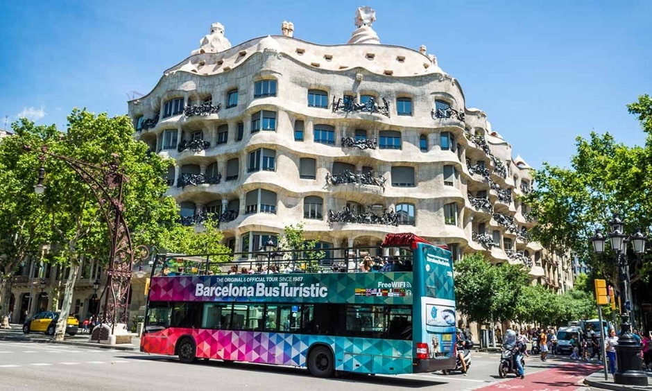 Bus Turistico di Barcellona: Recensione, Prezzi, Mappa e Orari