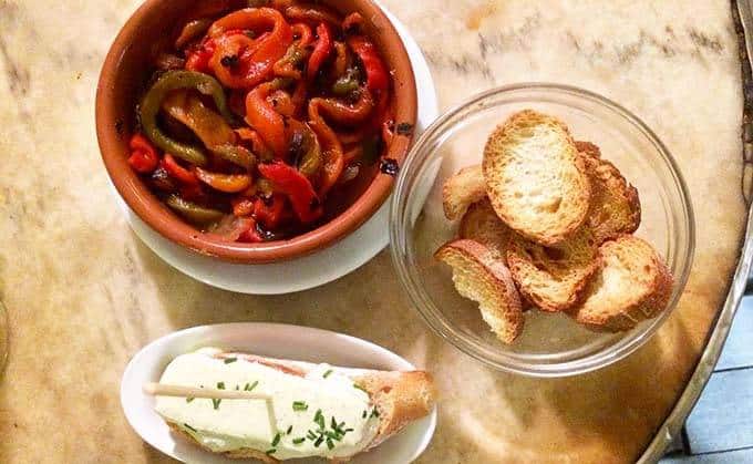 vermut i a la gabia tapas